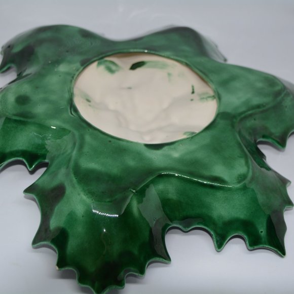 VTG Hobbiest Hand Painted Antietam Ceramic Mold Christmas Holly Berry Plate Tray - Picture 3 of 6